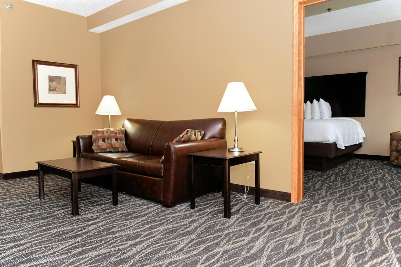 Cobblestone Inn & Suites - Denison | Majestic Hills Buitenkant foto