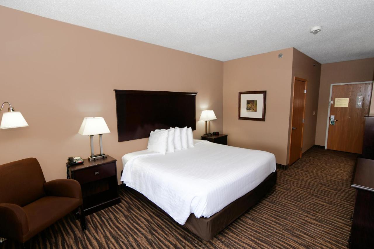 Cobblestone Inn & Suites - Denison | Majestic Hills Buitenkant foto