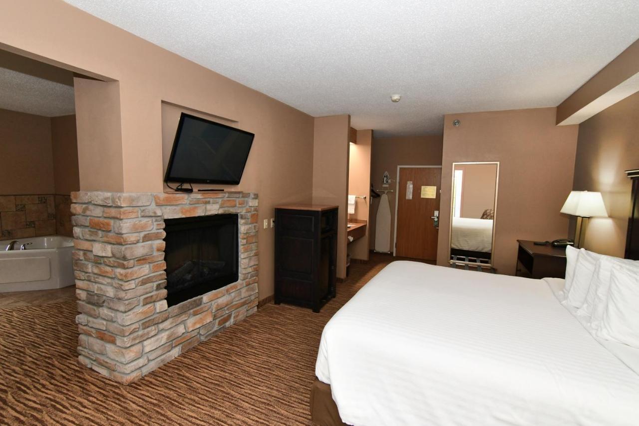 Cobblestone Inn & Suites - Denison | Majestic Hills Buitenkant foto