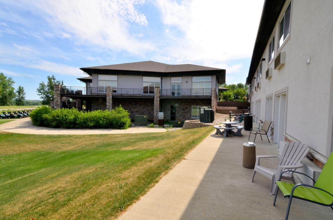 Cobblestone Inn & Suites - Denison | Majestic Hills Buitenkant foto
